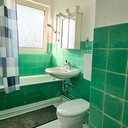 Bege Remote Base * ドゥイスブルグ