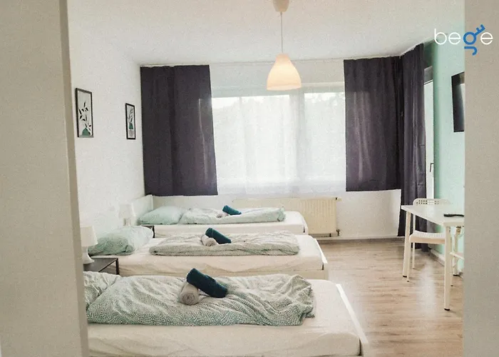 Bege Remote Base Lejlighed Duisburg