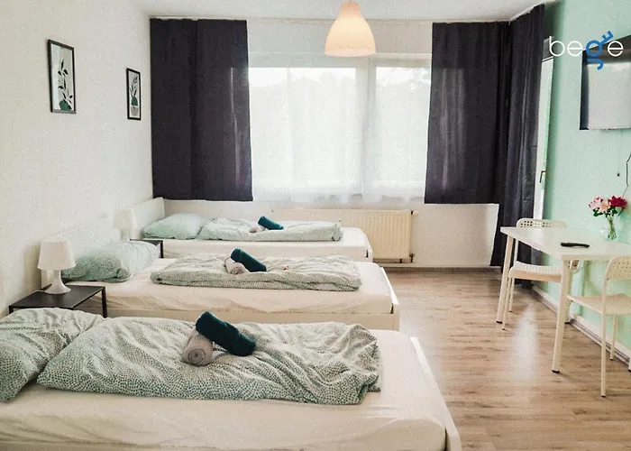 Bege Remote Base Lejlighed